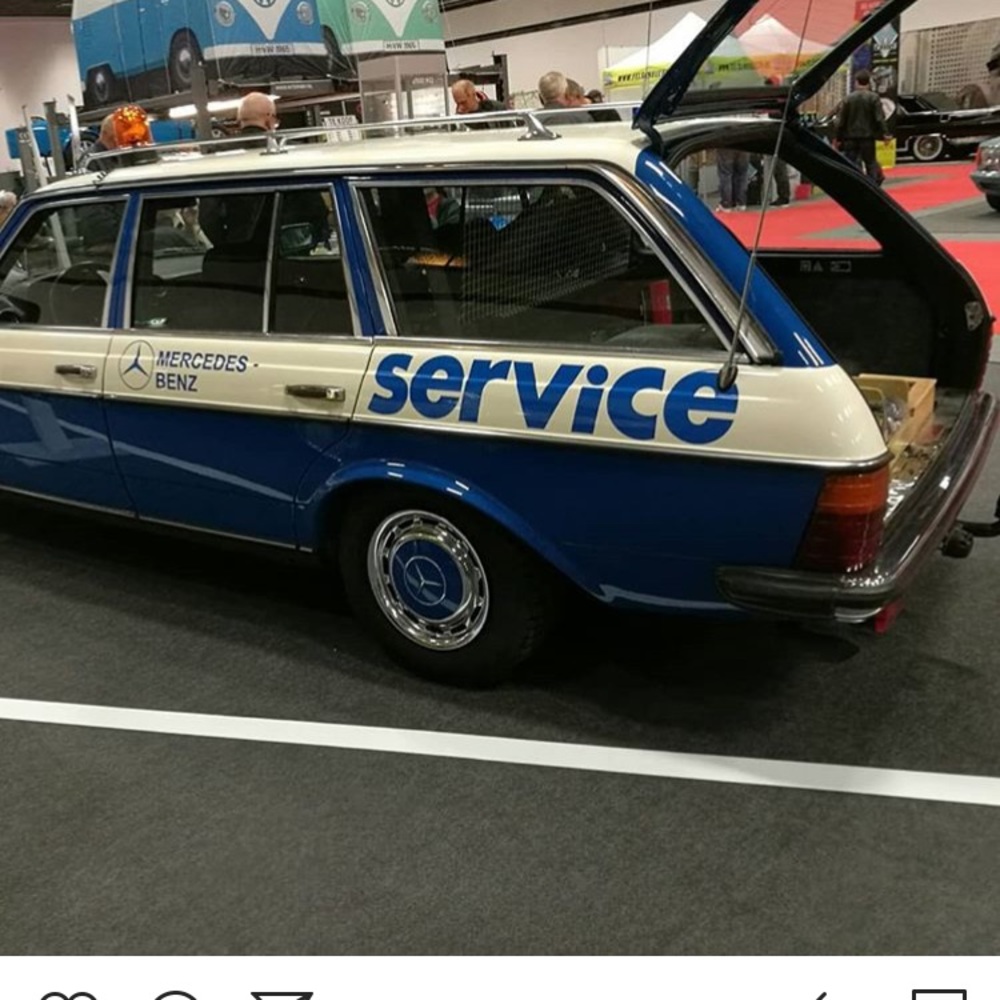 Meet your Posher, Perry